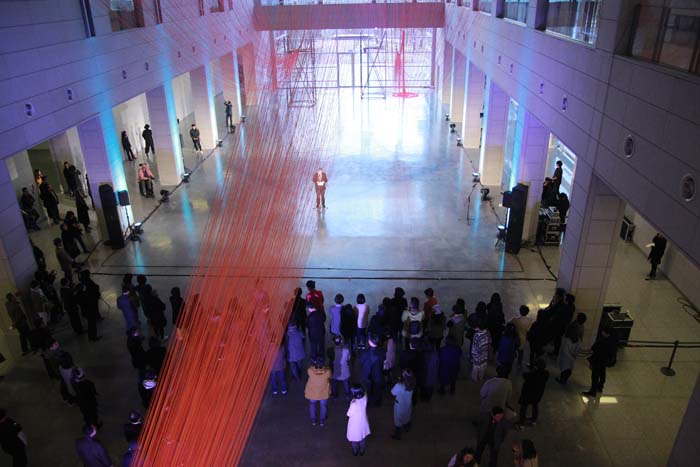 <피에르 파브르 설치>